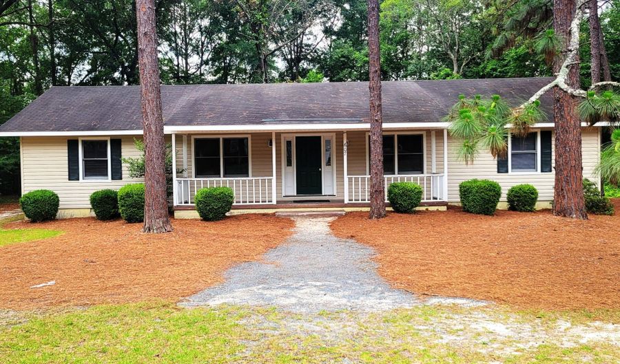 607 Longleaf Rd B, Aberdeen, NC 28315 - 2 Beds, 1 Bath