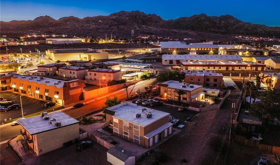 523 Fir St, Boulder City, NV 89005 - 8 Beds, 4 Bath