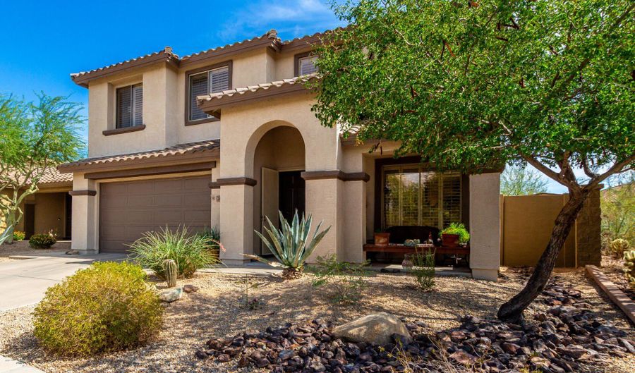 2677 W WAYNE Ln, Anthem, AZ 85086 - 5 Beds, 3 Bath