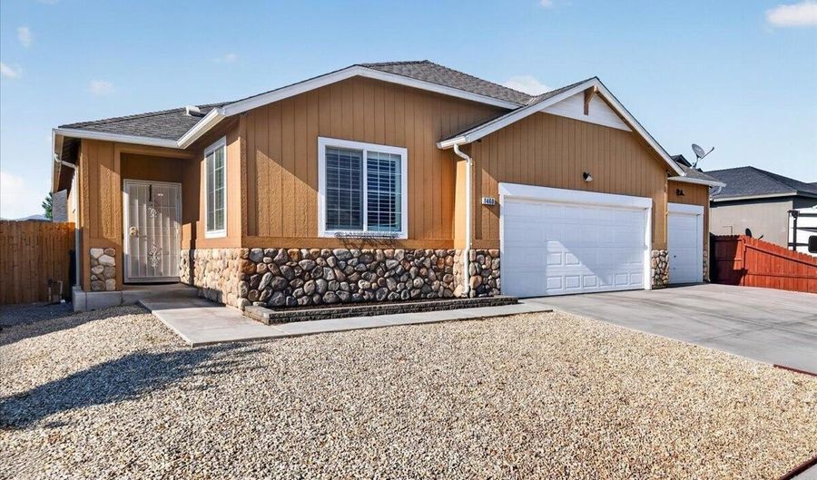1460 Shadow Ln, Fernley, NV 89408 - 3 Beds, 2 Bath