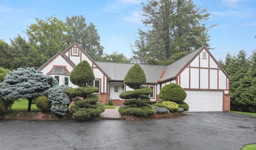 1421 SARATOGA Dr, Bel Air, MD 21014 - 3 Beds, 2 Bath