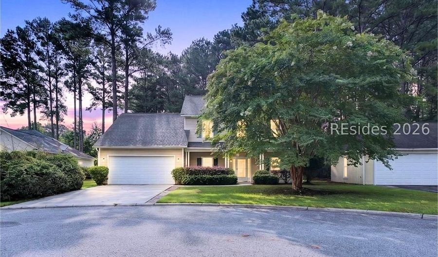45 Mayfair Dr, Bluffton, SC 29910 - 5 Beds, 3 Bath