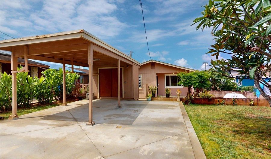 56-277 Maunuunu St, Kahuku, HI 96731 - 3 Beds, 1 Bath