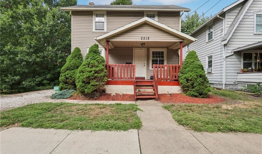 2518 30th St SW, Akron, OH 44314 - 2 Beds, 1 Bath