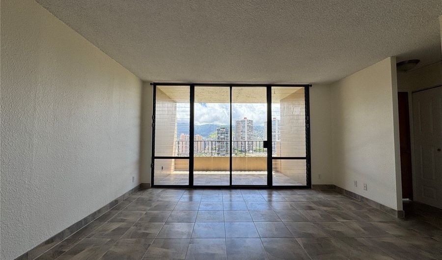 2121 Ala Wai Blvd 1905, Honolulu, HI 96815 - 2 Beds, 1 Bath
