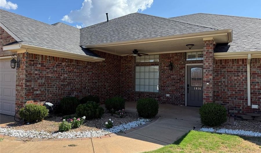 1016 Sheryl Ln, Altus, OK 73521 - 4 Beds, 3 Bath