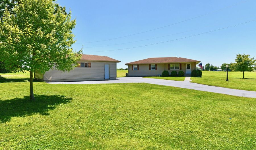 801 N 400 W, Bargersville, IN 46106 - 4 Beds, 2 Bath