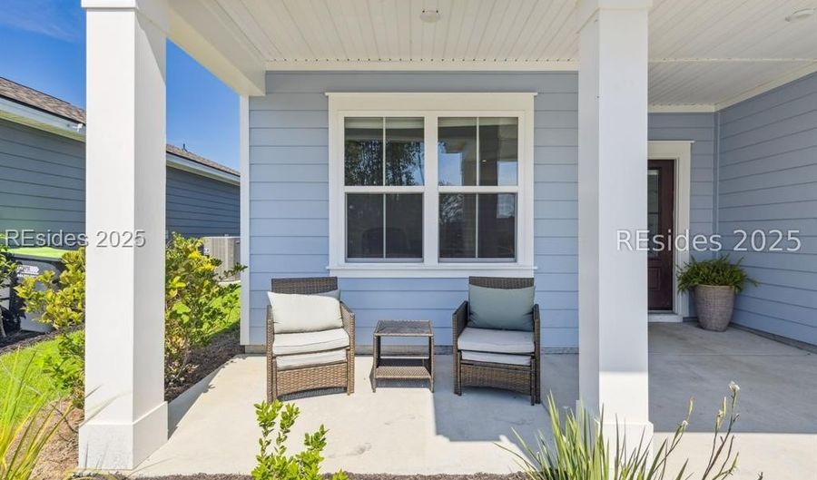 1232 Windswept Oak Ln, Beaufort, SC 29902 - 4 Beds, 3 Bath