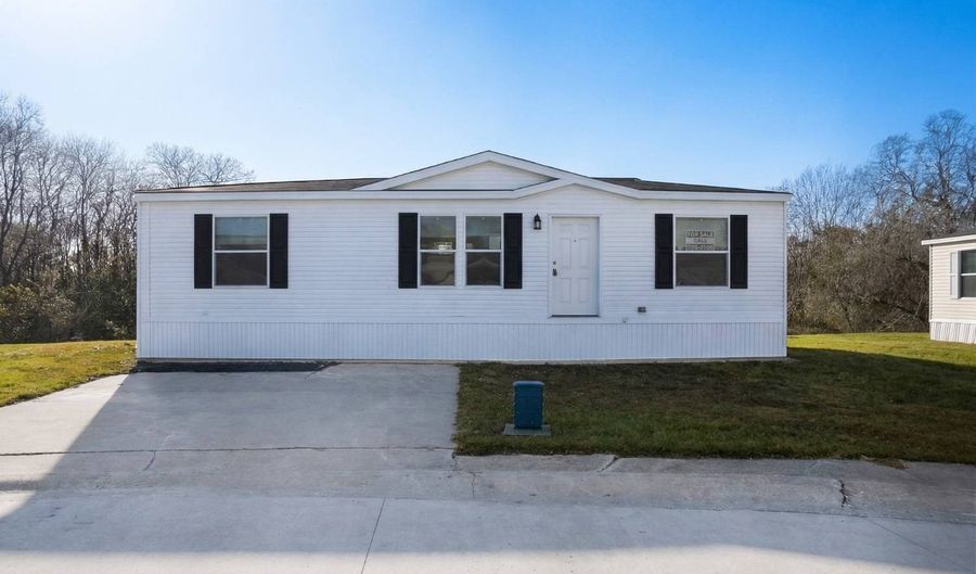 425 S Shoup St 199, Angola, IN 46703 - 3 Beds, 2 Bath