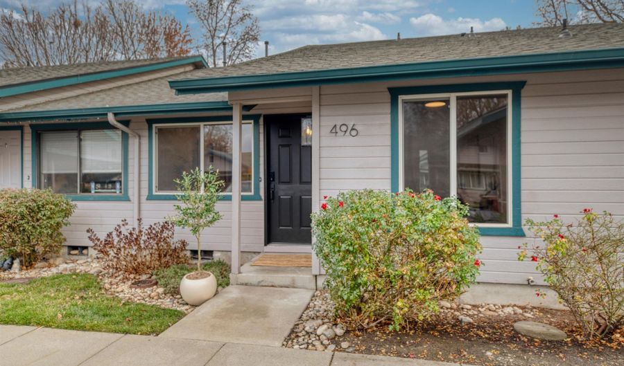 496 E Chester Ln, Boise, ID 83706 - 2 Beds, 2 Bath