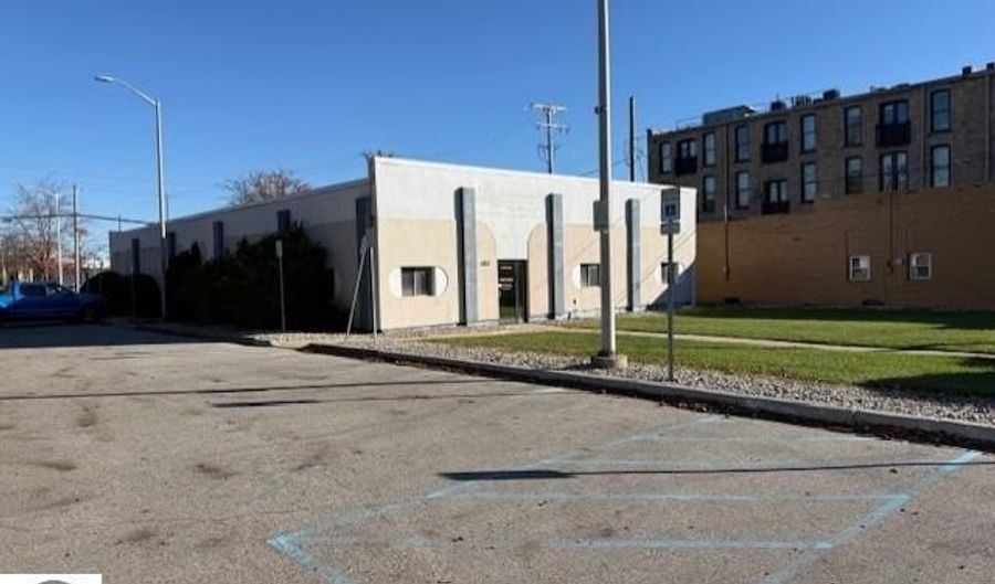 414 N State, Alma, MI 48801 - 0 Beds, 1 Bath