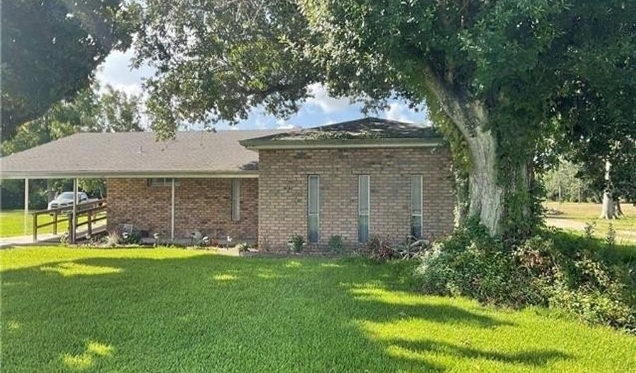 10791 RIVER Rd, Ama, LA 70031 - 4 Beds, 3 Bath