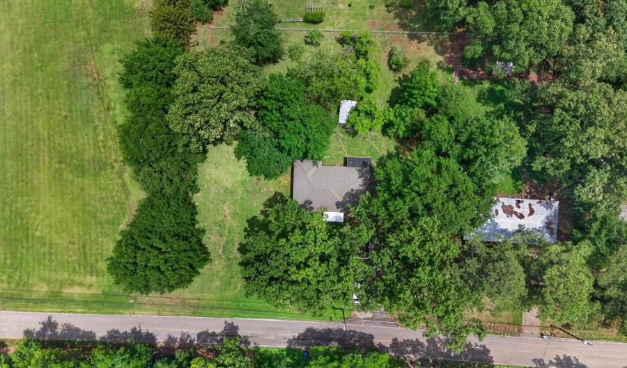 5621 ARROW Ave, Anniston, AL 36206 - 3 Beds, 2 Bath