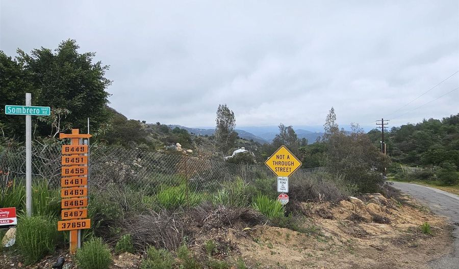 6465 Rainbow Heights Rd 02, Fallbrook, CA 92028 - 0 Beds, 0 Bath
