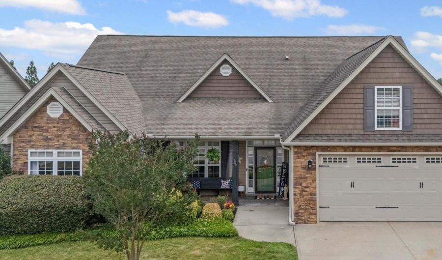 109 Dewfield Ln, Boiling Springs, SC 29316 - 4 Beds, 3 Bath