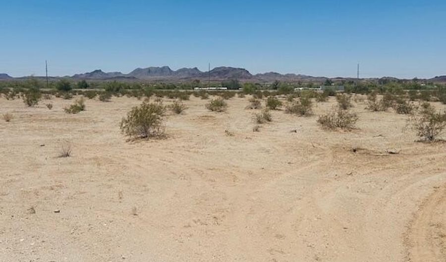 000 000, Bouse, AZ 85325 - 0 Beds, 0 Bath
