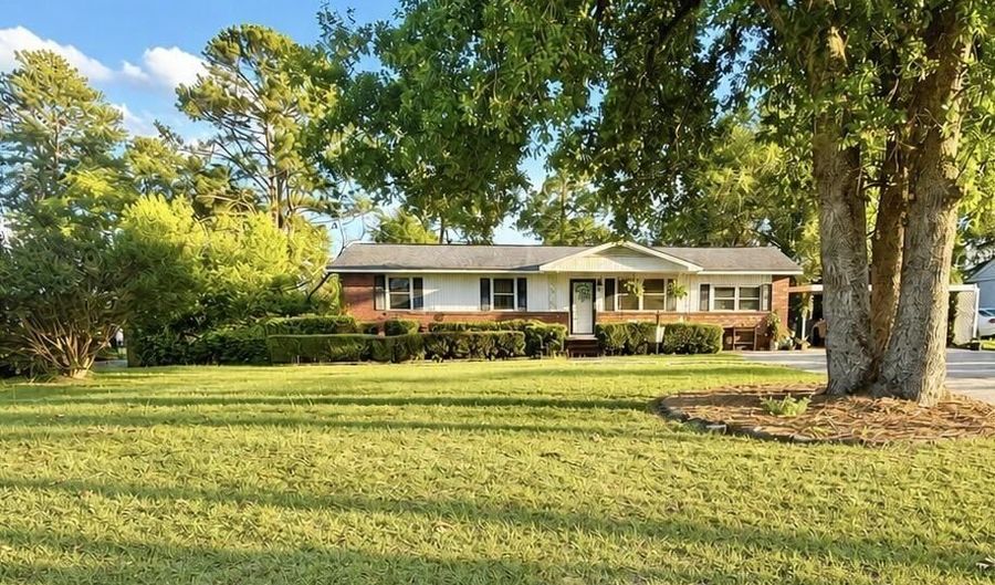3512 Stardust Dr, Martinez, GA 30907 - 3 Beds, 2 Bath