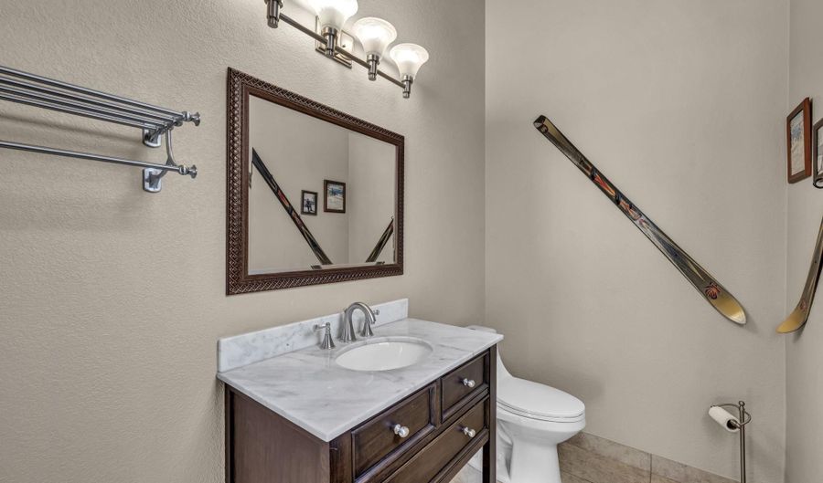 2501 Kensington Pl, Carson City, NV 89703 - 5 Beds, 6 Bath