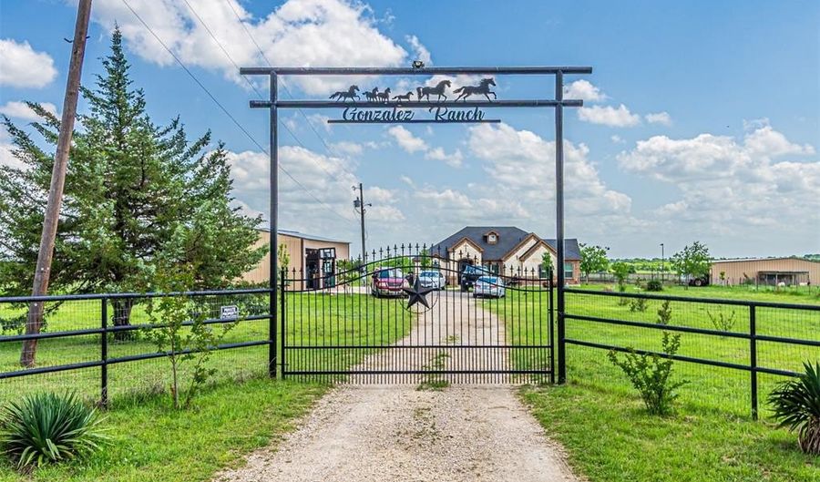 5032 County Road 212, Alvarado, TX 76009 - 4 Beds, 3 Bath