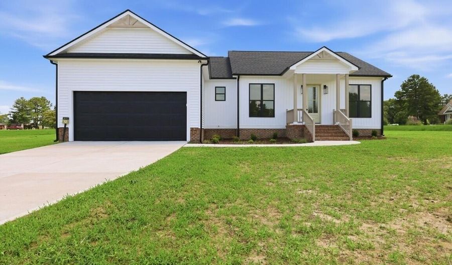 5601 Martys Ct, Bailey, NC 27807 - 3 Beds, 3 Bath