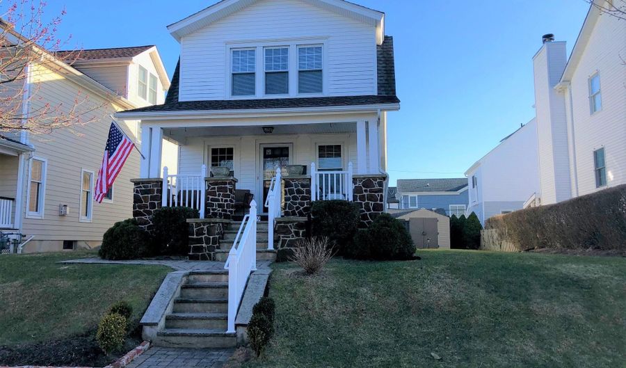 329 Washington Ave, Avon By The Sea, NJ 07717 - 3 Beds, 2 Bath