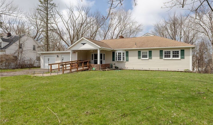 1639 S Ridge Rd W, Ashtabula, OH 44004 - 5 Beds, 4 Bath