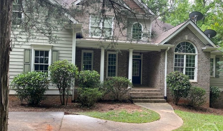 3910 Barnett Shoals Rd, Athens, GA 30605 - 5 Beds, 4 Bath
