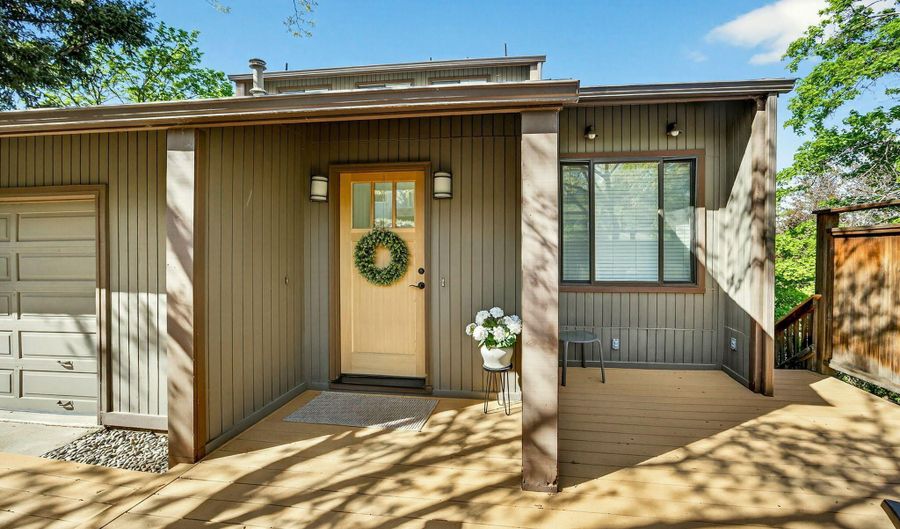 1927 Tamarack Pl, Ashland, OR 97520 - 3 Beds, 3 Bath