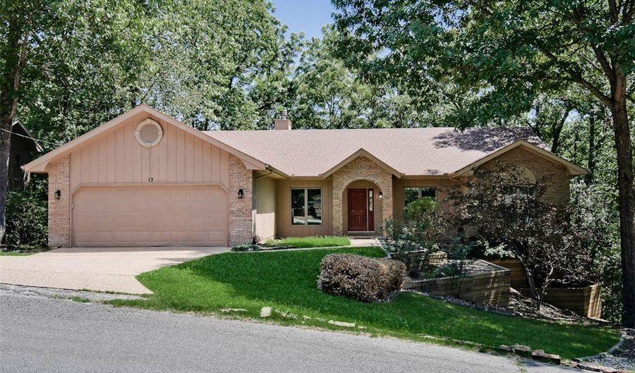 15 Cambria Ln, Bella Vista, AR 72715 - 3 Beds, 3 Bath