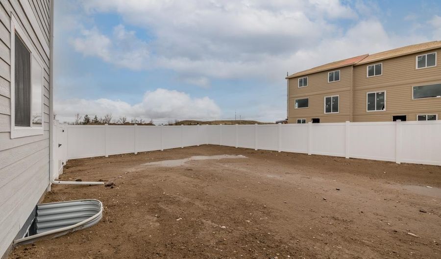 1804 RICHARD MARTIN Dr, Cheyenne, WY 82007 - 3 Beds, 4 Bath