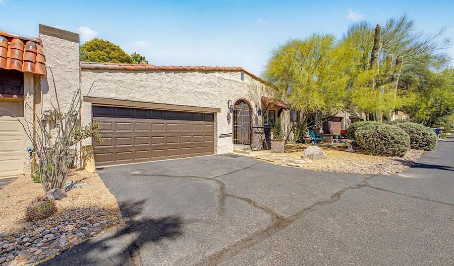 37210 N Tranquil Trl 13, Carefree, AZ 85377 - 2 Beds, 2 Bath