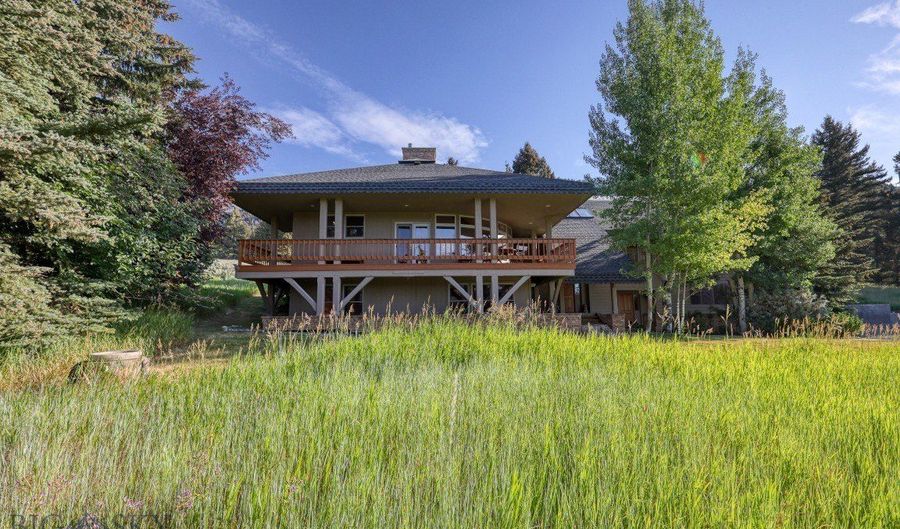 2780 Bobtail Horse Rd, Big Sky, MT 59716 - 3 Beds, 4 Bath