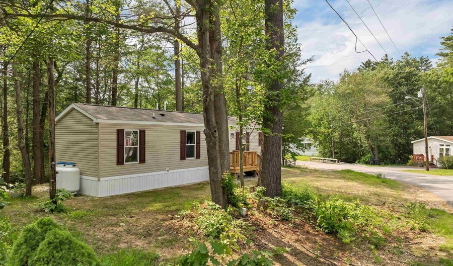 7 Emile Dr, Allenstown, NH 03275 - 2 Beds, 1 Bath