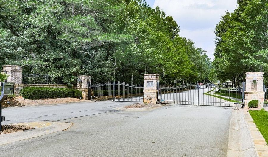 3533 PEACOCK Rd, Alpharetta, GA 30004 - 4 Beds, 4 Bath