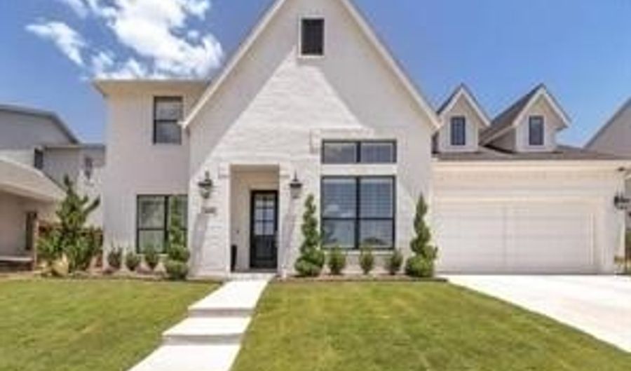 717 Blackbird Dr, Aledo, TX 76008 - 4 Beds, 5 Bath