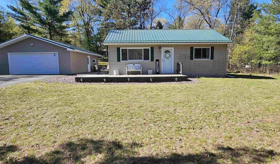 2017 Cypress Dr, Arkdale, WI 54613 - 2 Beds, 1 Bath