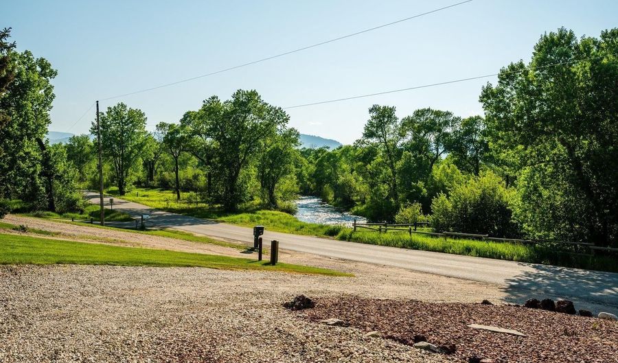 78 Upper Clear Creek Rd, Buffalo, WY 82834 - 3 Beds, 2 Bath