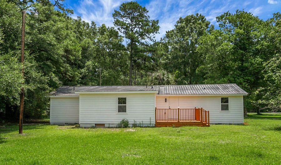 1393 Harristown Rd, Bonneau, SC 29431 - 4 Beds, 2 Bath
