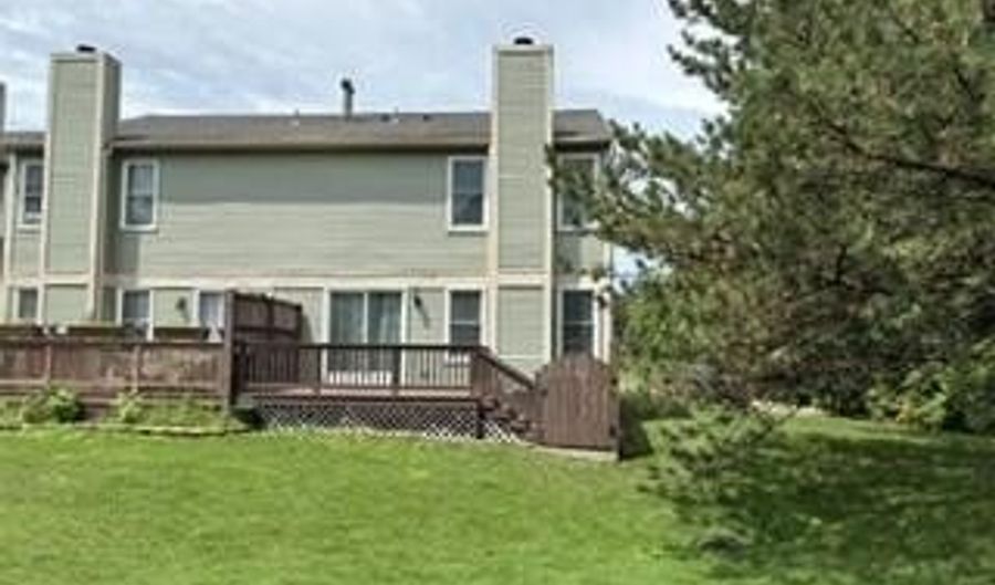 671 Liberty Pointe Dr, Ann Arbor, MI 48103 - 3 Beds, 4 Bath