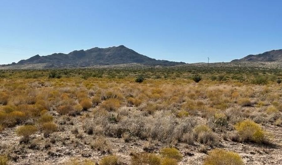 0 W Traveler Way, Congress, AZ 85332 - 0 Beds, 0 Bath