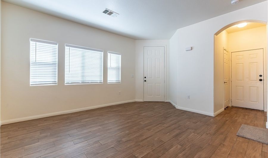 9303 Gilcrease Ave 1119, Las Vegas, NV 89149 - 3 Beds, 3 Bath