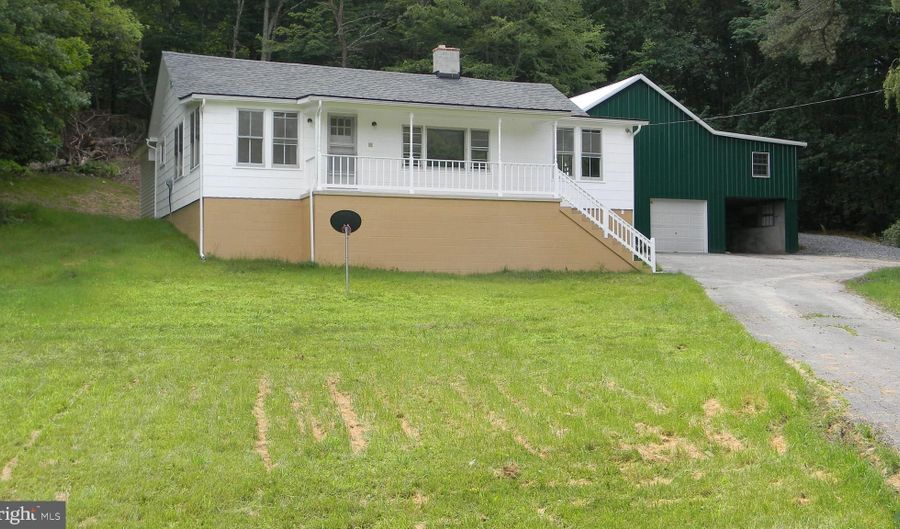 556 ORKNEY GRD, Basye, VA 22810 - 2 Beds, 2 Bath