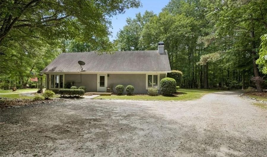 4751 Bill Cheek Rd, Auburn, GA 30011 - 3 Beds, 3 Bath