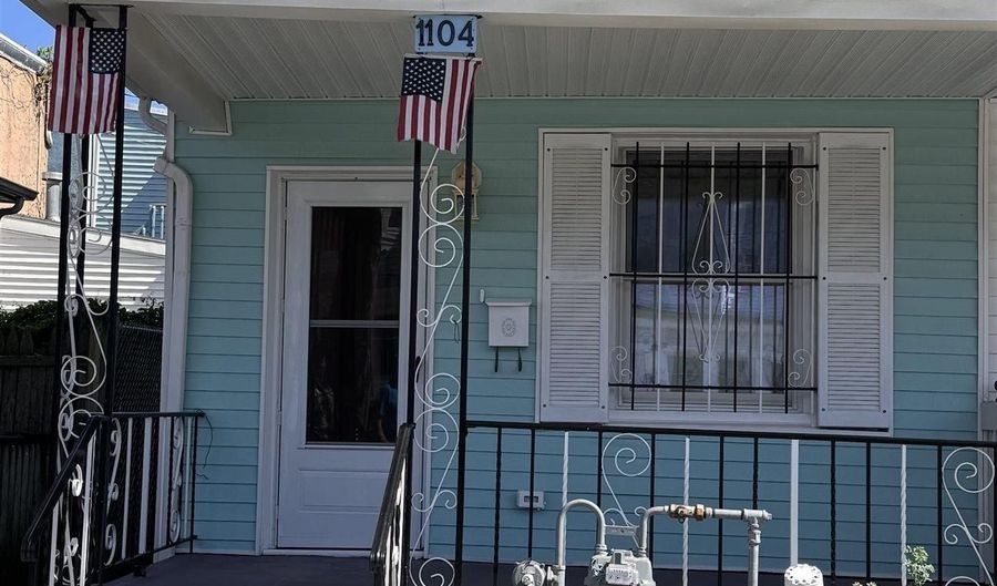 1104 Adriatic Ave, Atlantic City, NJ 08401 - 3 Beds, 2 Bath