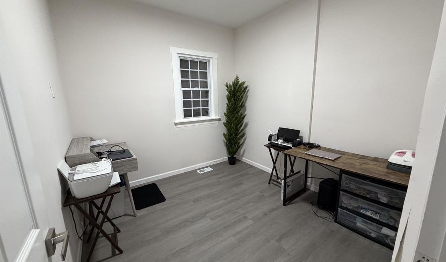 114 Jefferson Ave Ave, Egg Harbor Twp., NJ 08234 - 5 Beds, 2 Bath