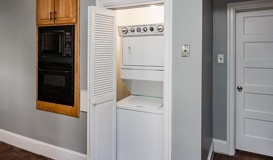 1007 W LANCASTER Ave, Bryn Mawr, PA 19010 - 3 Beds, 2 Bath