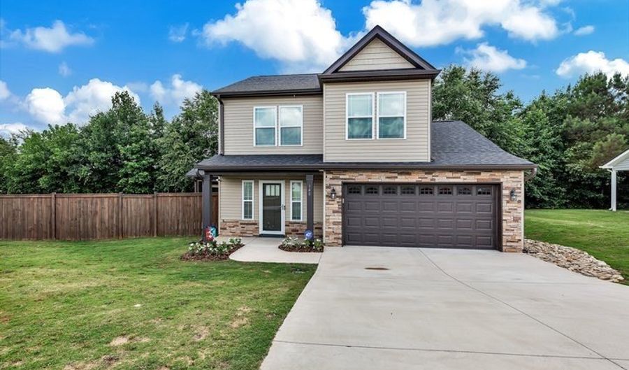 140 Pheasant Rdg, Anderson, SC 29626 - 3 Beds, 3 Bath
