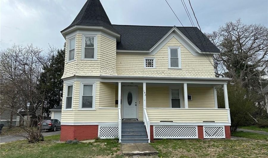 143 Blackamore Ave 2, Cranston, RI 02910 - 3 Beds, 1 Bath