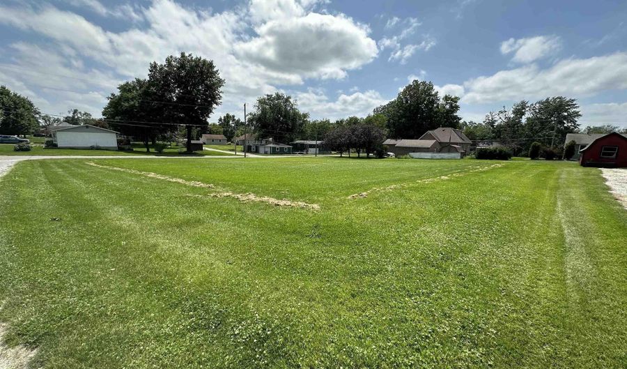 809 C Ave E, Albia, IA 52531 - 0 Beds, 0 Bath