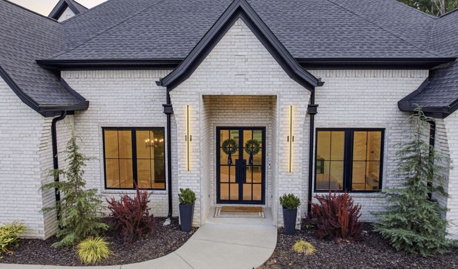 2001 Sunstone Dr, Alexander, AR 72002 - 4 Beds, 3 Bath